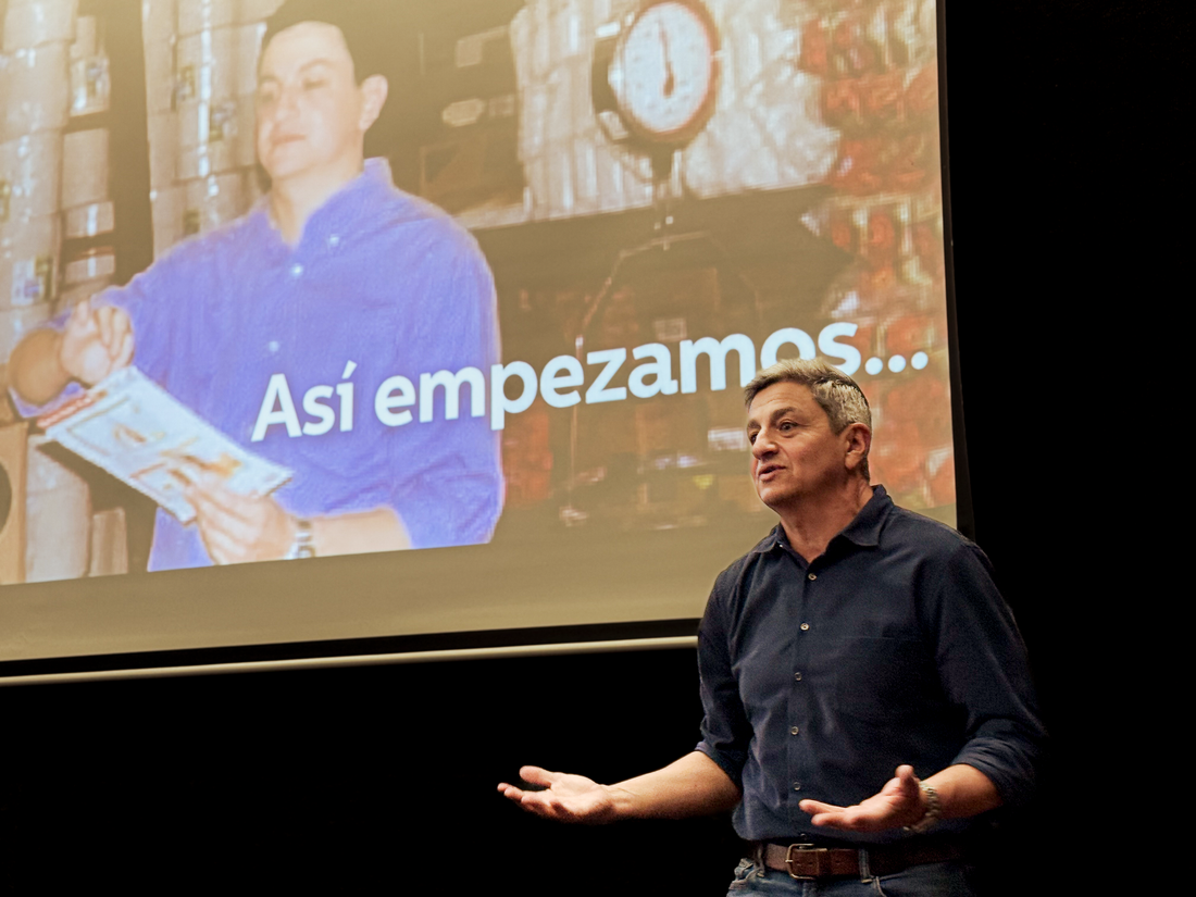 2026 Vamos Con Toda | Juan D. Hoyos Distribuciones