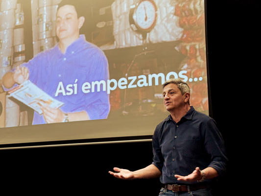 2026 Vamos Con Toda | Juan D. Hoyos Distribuciones